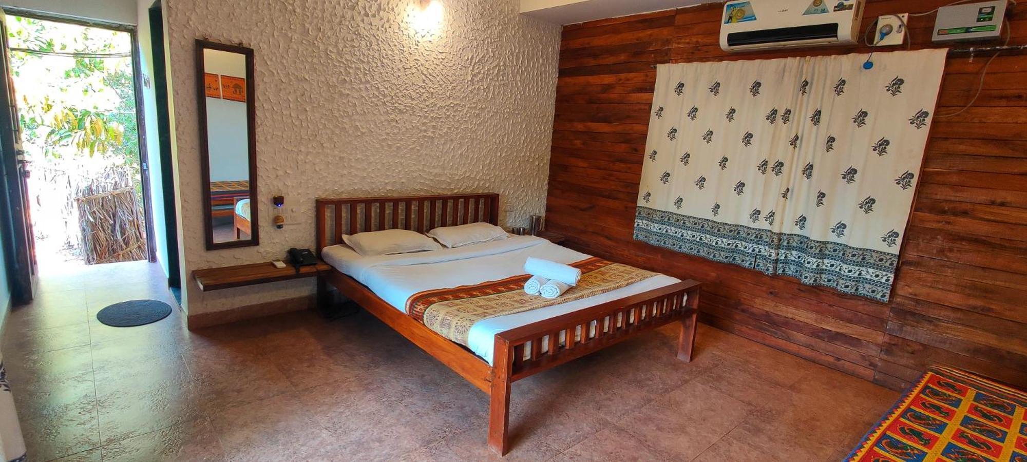 Amrutes' Nisarga Sahavas Villa Dapoli Room photo